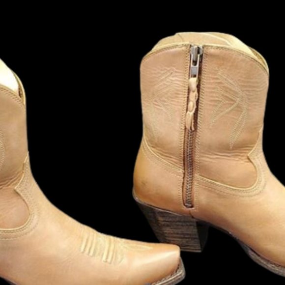 Ariat Lovely Booties - Sz. 6.5 - Picture 7 of 7